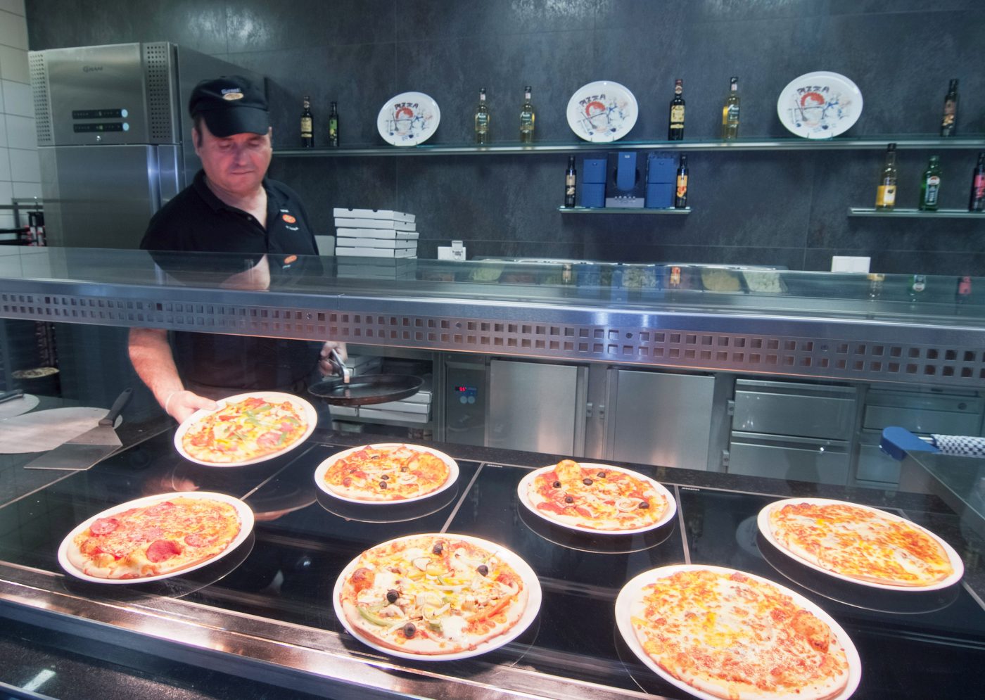 Continental AG Frankfurt - Pizzastation